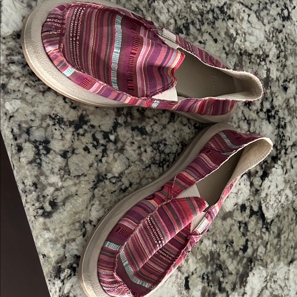 Sanuk Women's Multicolor Striped Flats